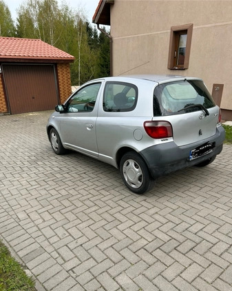 Toyota Yaris cena 3600 przebieg: 200000, rok produkcji 2002 z Nowa Sól małe 7